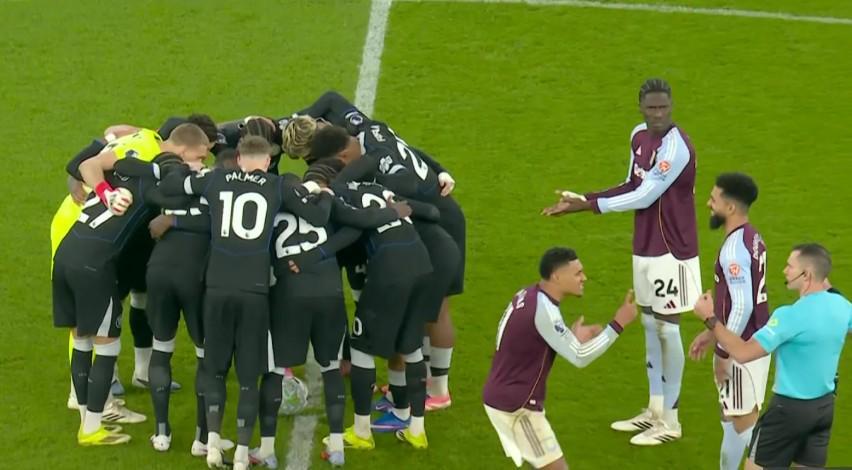 世界杯实时比分-还踢不踢,维拉球员不满切尔西球员在中圈进行集合喊话